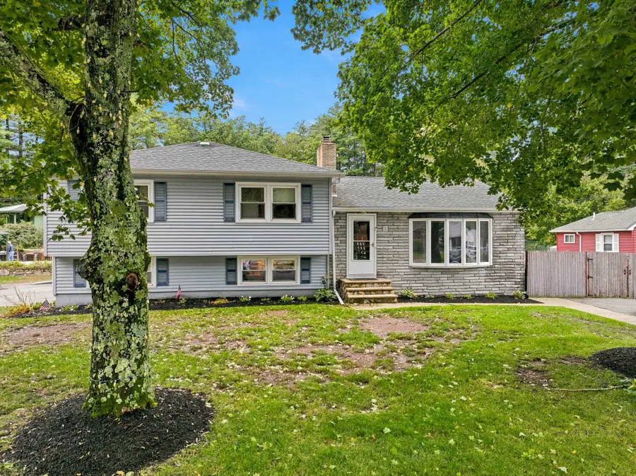 1 SCOTLAND Avenue, Salem, NH 03079 - #3