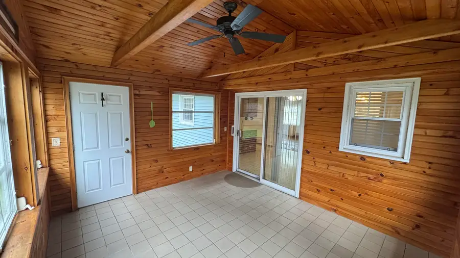 21 Woodfield Street, Nashua, NH 03062 - #2