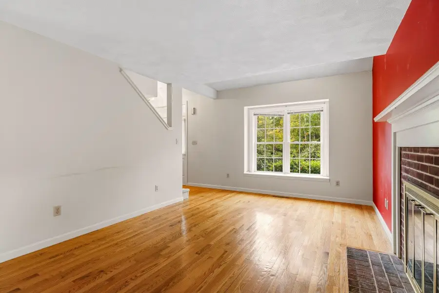 26 Stratham  Green, Stratham, NH 03885 - #3
