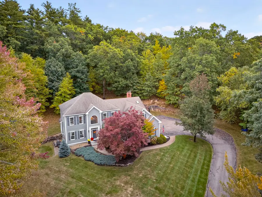 39 Colonel Daniels Drive, Bedford, NH 03110 - #2