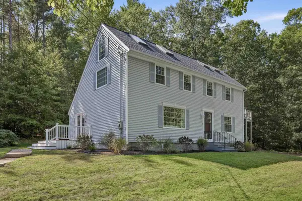 8 Brookhaven Road, Kingston, NH 03848