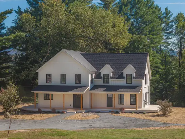 656 Luce Hill Road #Unit B, Stowe, VT 05672