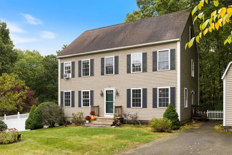 26 Kacie Lane, Danville, NH 03819 - #3