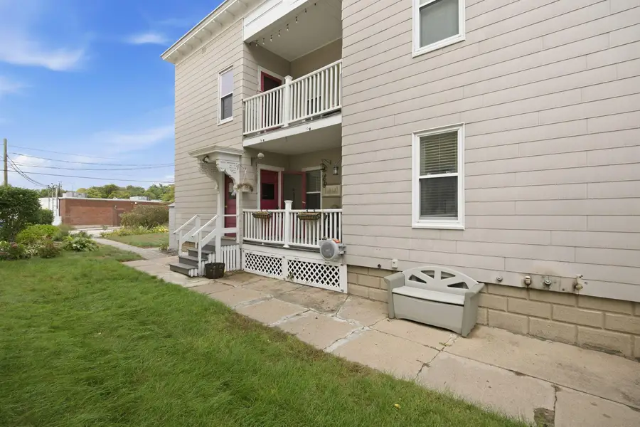 422 Hevey Street, Manchester, NH 03102 - #3