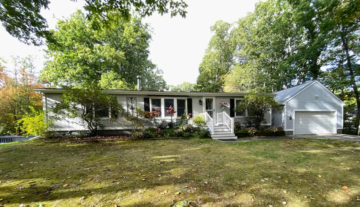 156 N River Road, Epping, NH 03042 - #1