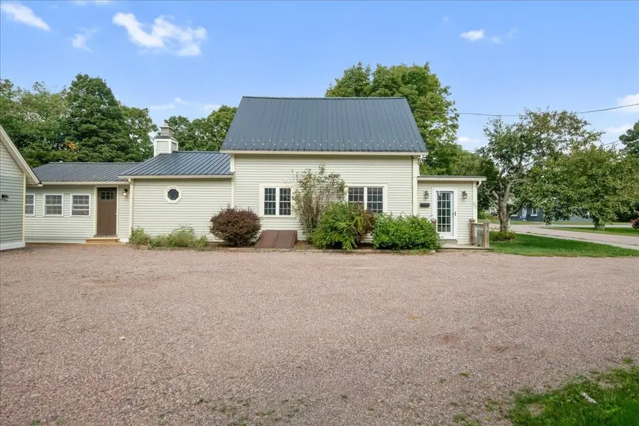 22 Park Street, Underhill Flats, VT 05489 - #3