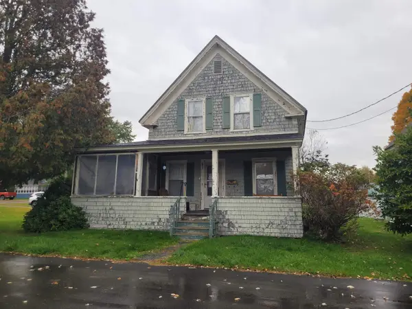 4 Hopkinson Place, Lancaster, NH 03584