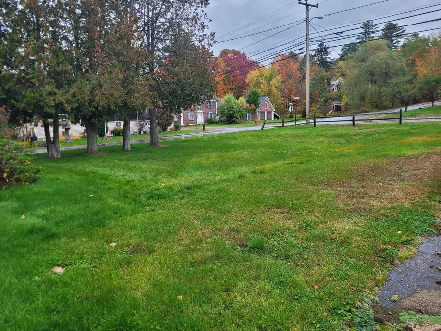 4 Hopkinson Place, Lancaster, NH 03584 - #2