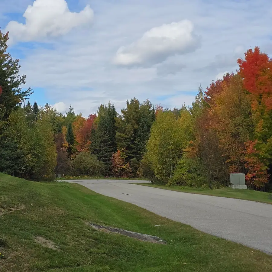 42 Sunrise Drive #8, Whitefield, NH 03598 - #2