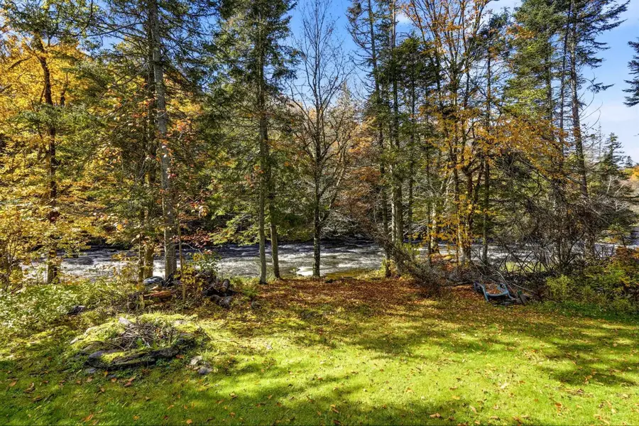 26 Mill Street, Pittsburg, NH 03592 - #3