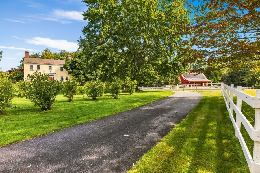 203 Kensington Road, Hampton Falls, NH 03844 - #2