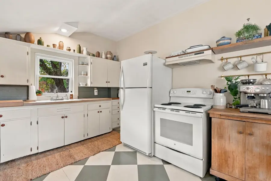 7 Poplar Street, Andover, NH 03216 - #3