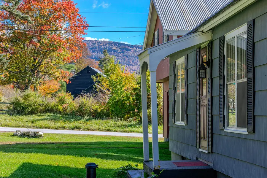 8 Winhall Station Road, Londonderry, VT 05155 - #2