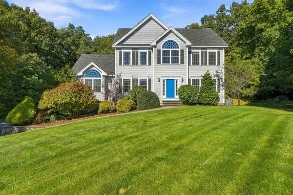 7 Porcupine Road, Windham, NH 03087