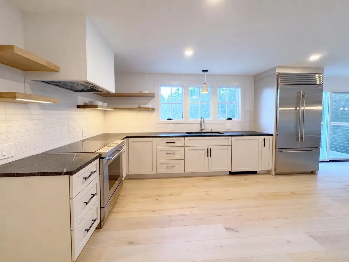 326 West Road, Manchester, VT 05254 - #1