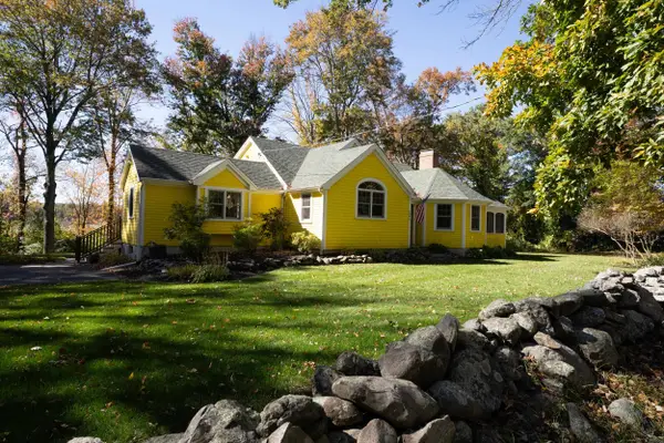 196 Bunker Hill Avenue, Stratham, NH 03885