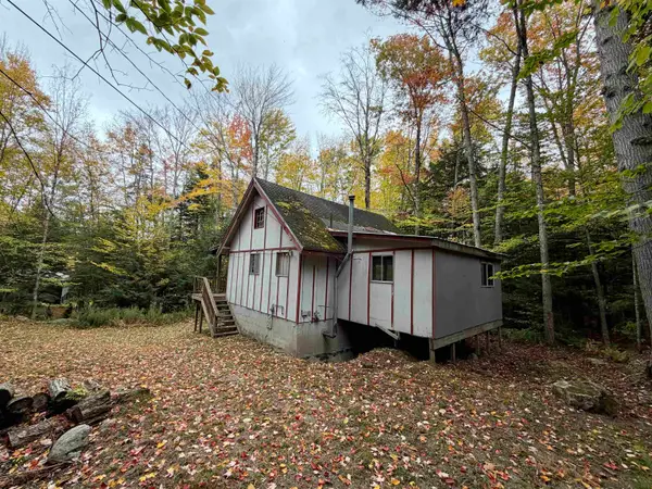 81 Scandia Village Road, Wardsboro, VT 05360