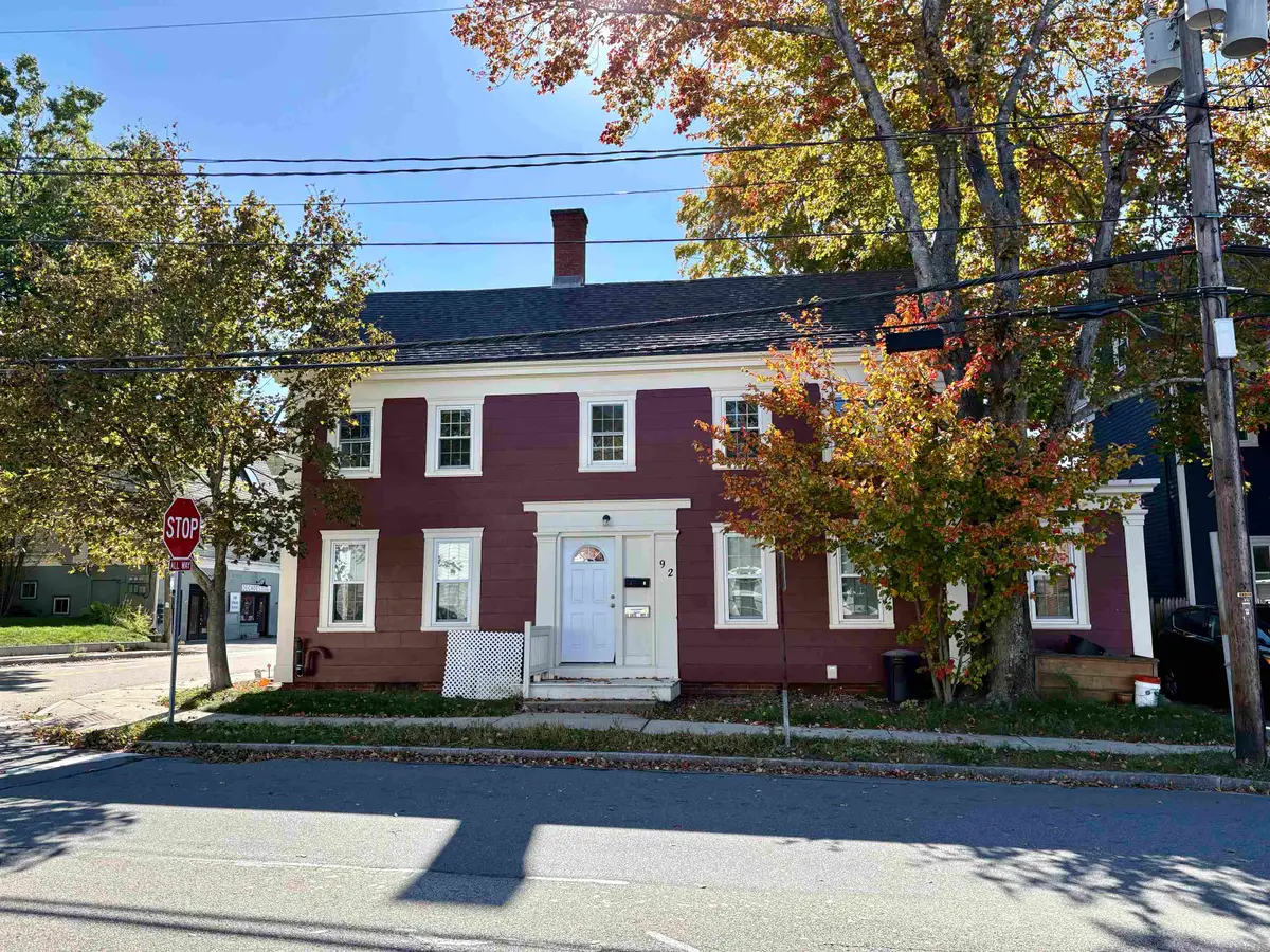 92 Cass Street, Portsmouth, NH 03801 - #1