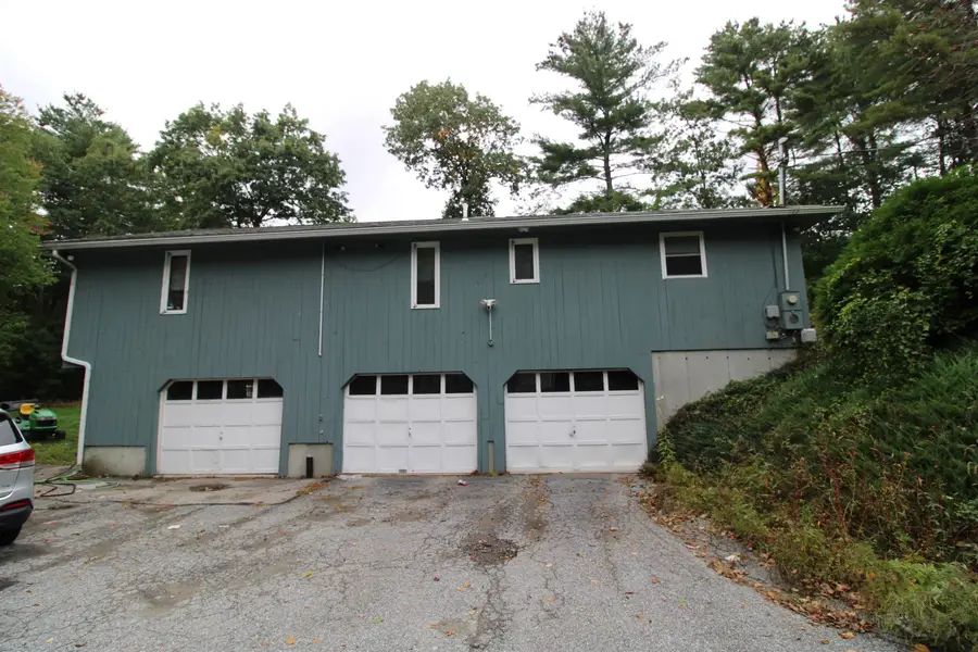 6 Beaver Path, Hudson, NH 03051 - #3