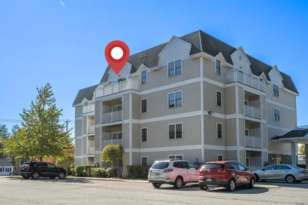 34 Burnham Road #402, Methuen, MA 01844