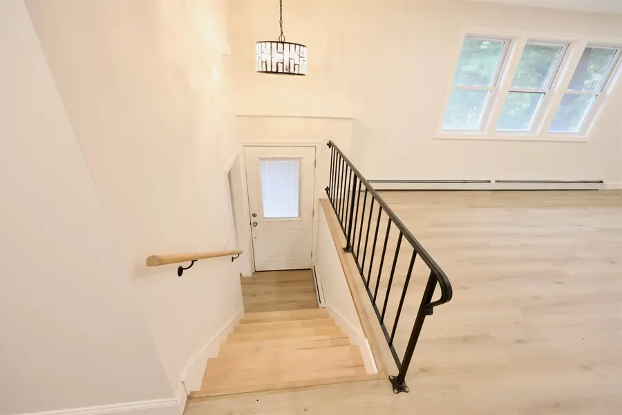 19 New Searles Road, Nashua, NH 03062 - #2