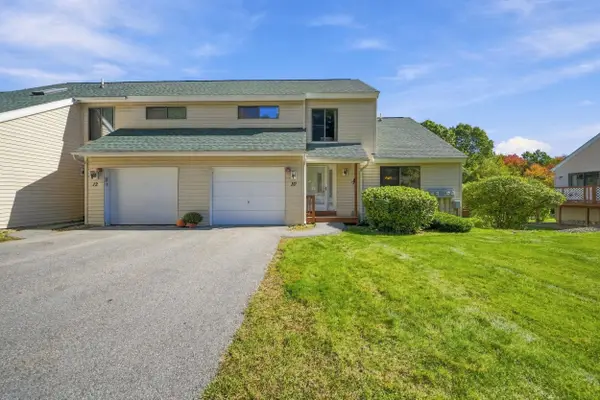 10 Ironwood Lane, Atkinson, NH 03811