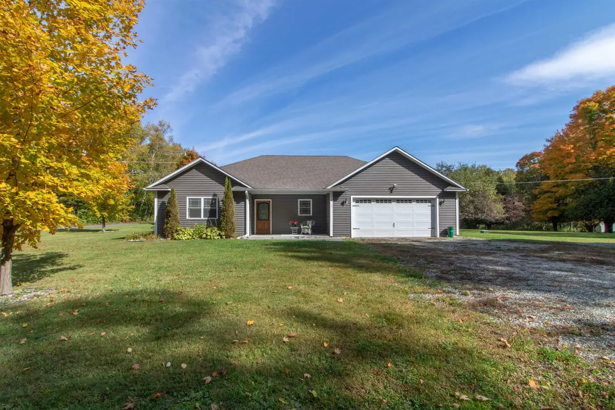 25 Derby Pond Road, Derby, VT 05829 - #1