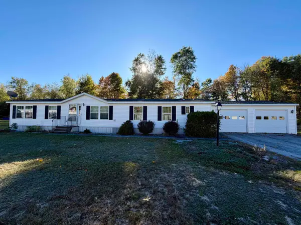 247 Fire Pond Road, Hopkinton, NH 03229