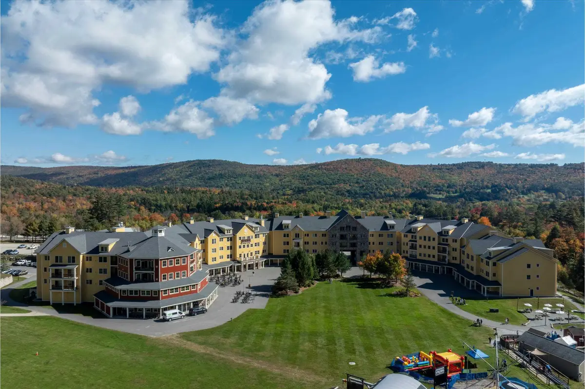 331/333 Qtr. I I I Jackson Gore Inn, Ludlow, VT 05149 - #1