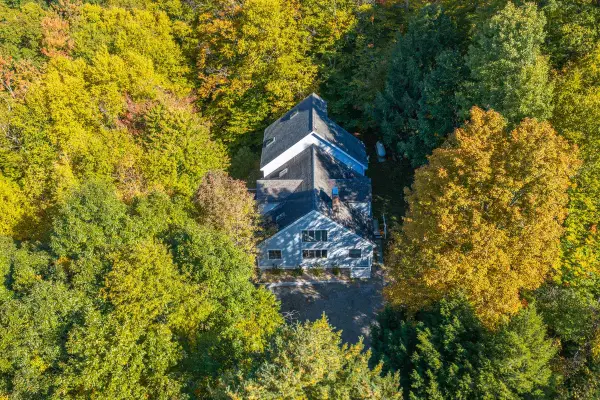2313 Barnumville Road, Manchester, VT 05255