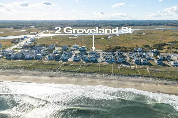 2 Groveland Street, Seabrook, NH 03874