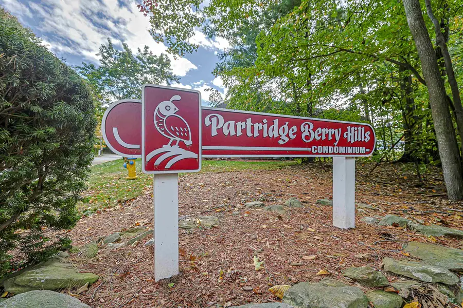 13 Strawberry Bank Road #10, Nashua, NH 03062 - #3