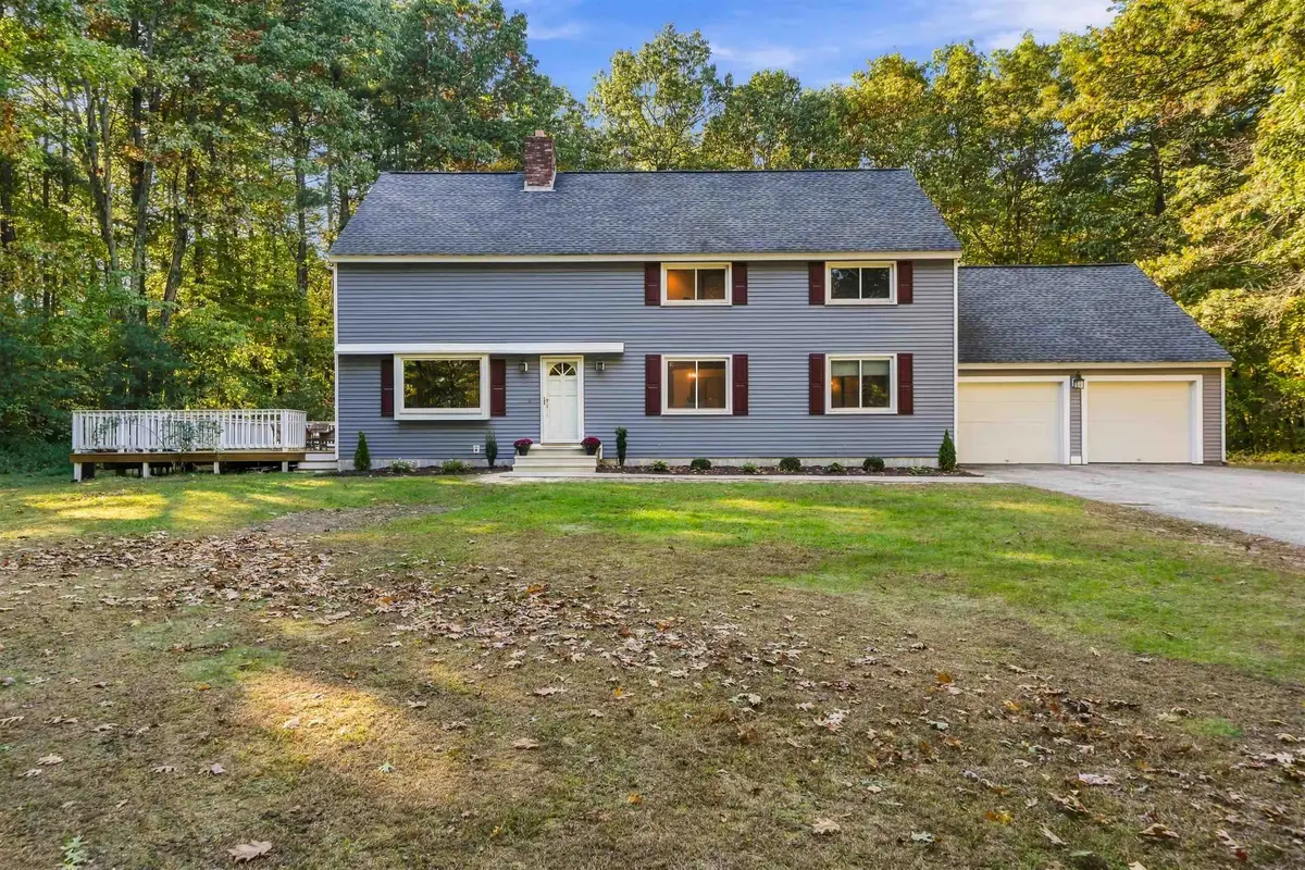 19 Fordway Extension, Windham, NH 03087 - #1