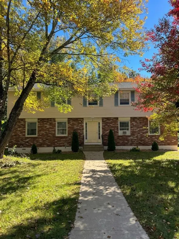 6 Colonial Road #1, Windham, NH 03087
