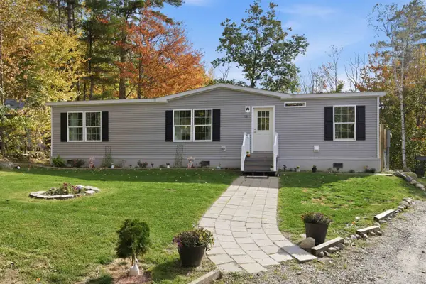 36 Dugout Road, Haverhill, NH 03774-4841