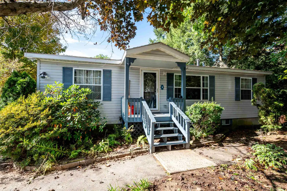 16 Lilac Lane, Belmont, NH 03220 - #1
