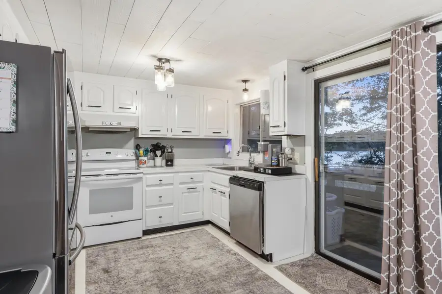 3 Spruce Cove Road, Northwood, NH 03261 - #3