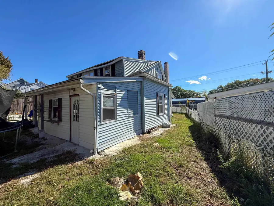 106 Burke Street, Nashua, NH 03060 - #3