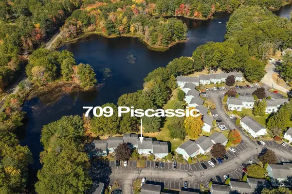 709 Piscassic Street, Newmarket, NH 03857