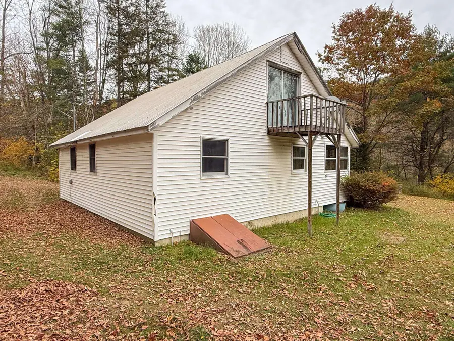 1516 VT-RTE 113, West Fairlee, VT 05083 - #3