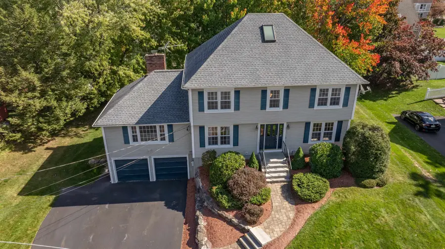 34 Parrish Hill Drive, Nashua, NH 03063 - #3