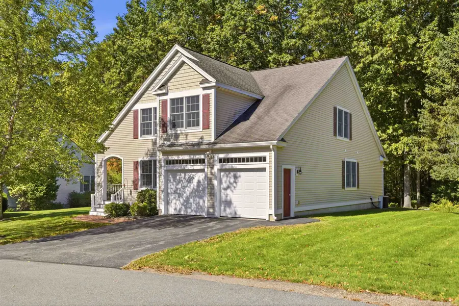 10 Cortland Avenue, Stratham, NH 03885 - #3