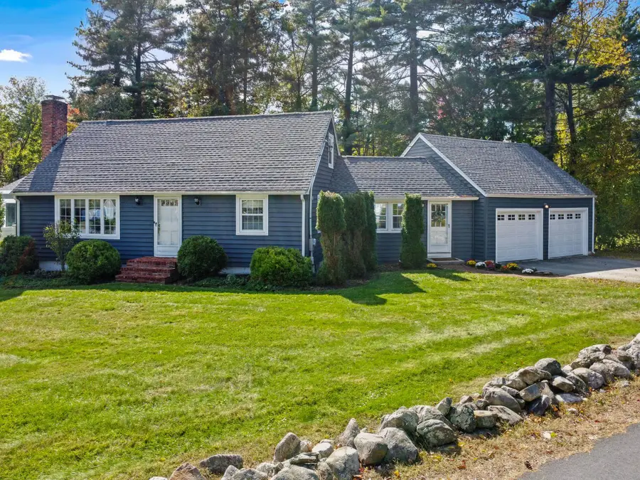 16 Sleepy Hollow Road, Atkinson, NH 03811 - #3