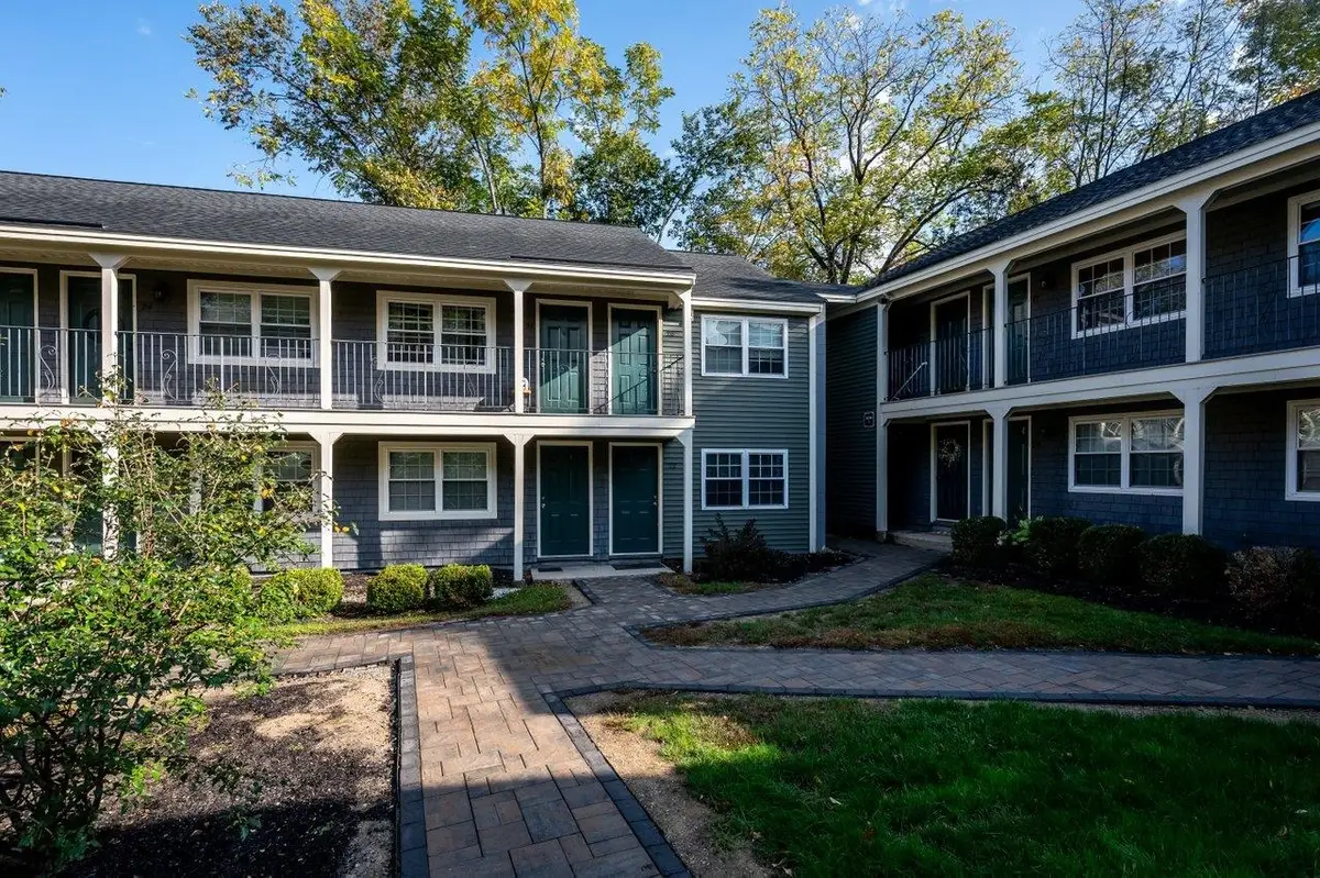 22 Cricket Brook, Dover, NH 03820 - #1
