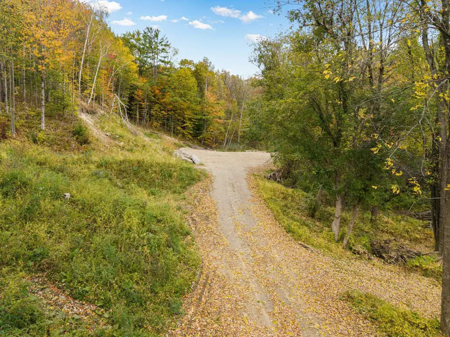 3295 East Main Street, Richmond, VT 05477 - #2