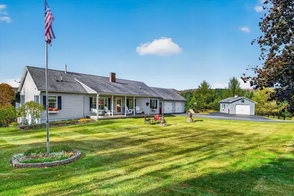 98 Country View Lane, St. Johnsbury, VT 05819