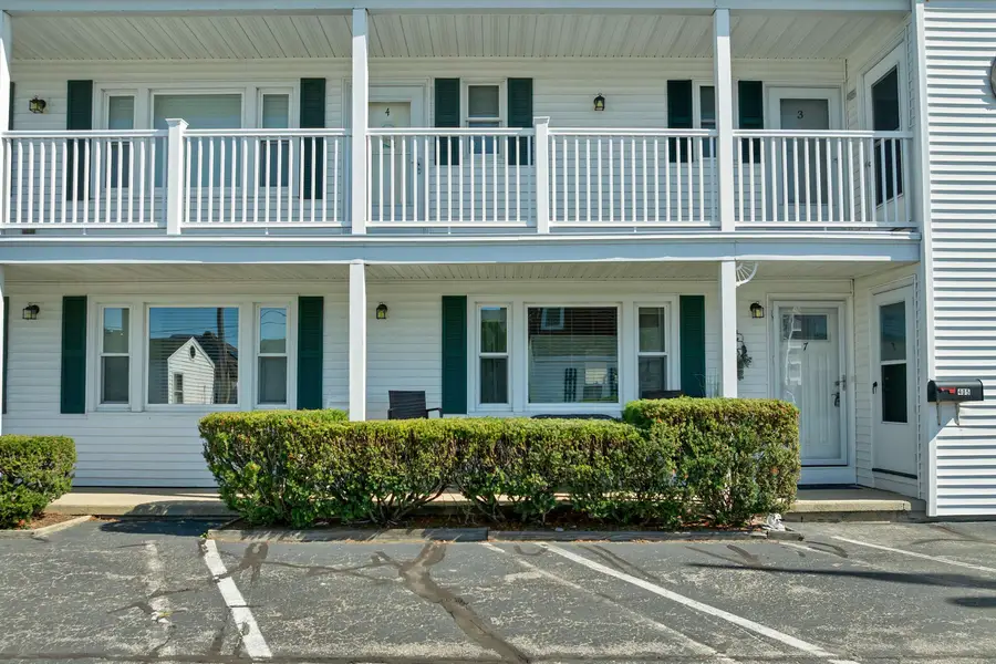 405 Ocean Boulevard #7, Hampton, NH 03842 - #2