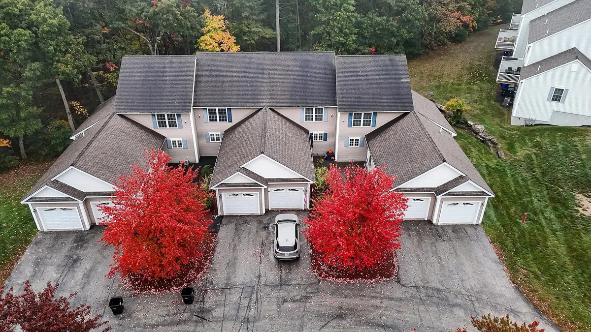 54 Overlook Circle, Hudson, NH 03051 - #1