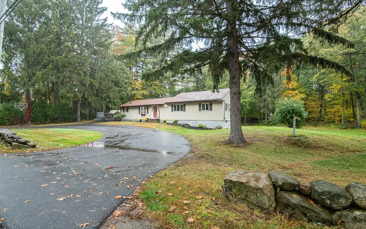 124 Zion Hill Road, Salem, NH 03079 - #1