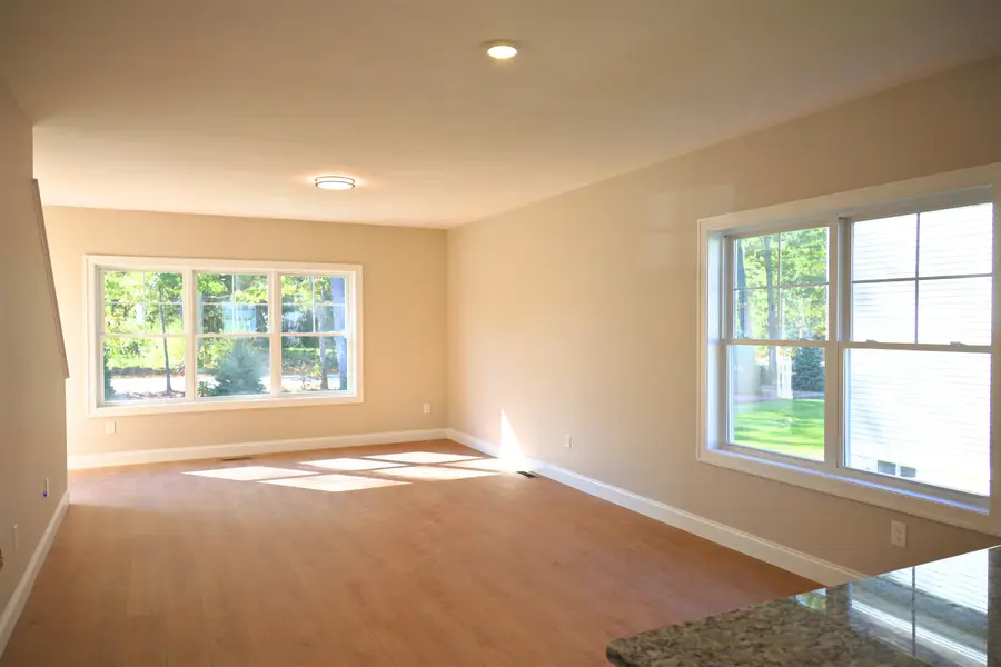 6 Hikers Lane, Nashua, NH 03062 - #3